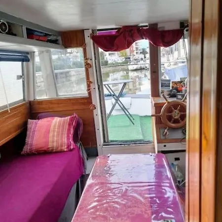 Bateau Apartamento Narbona